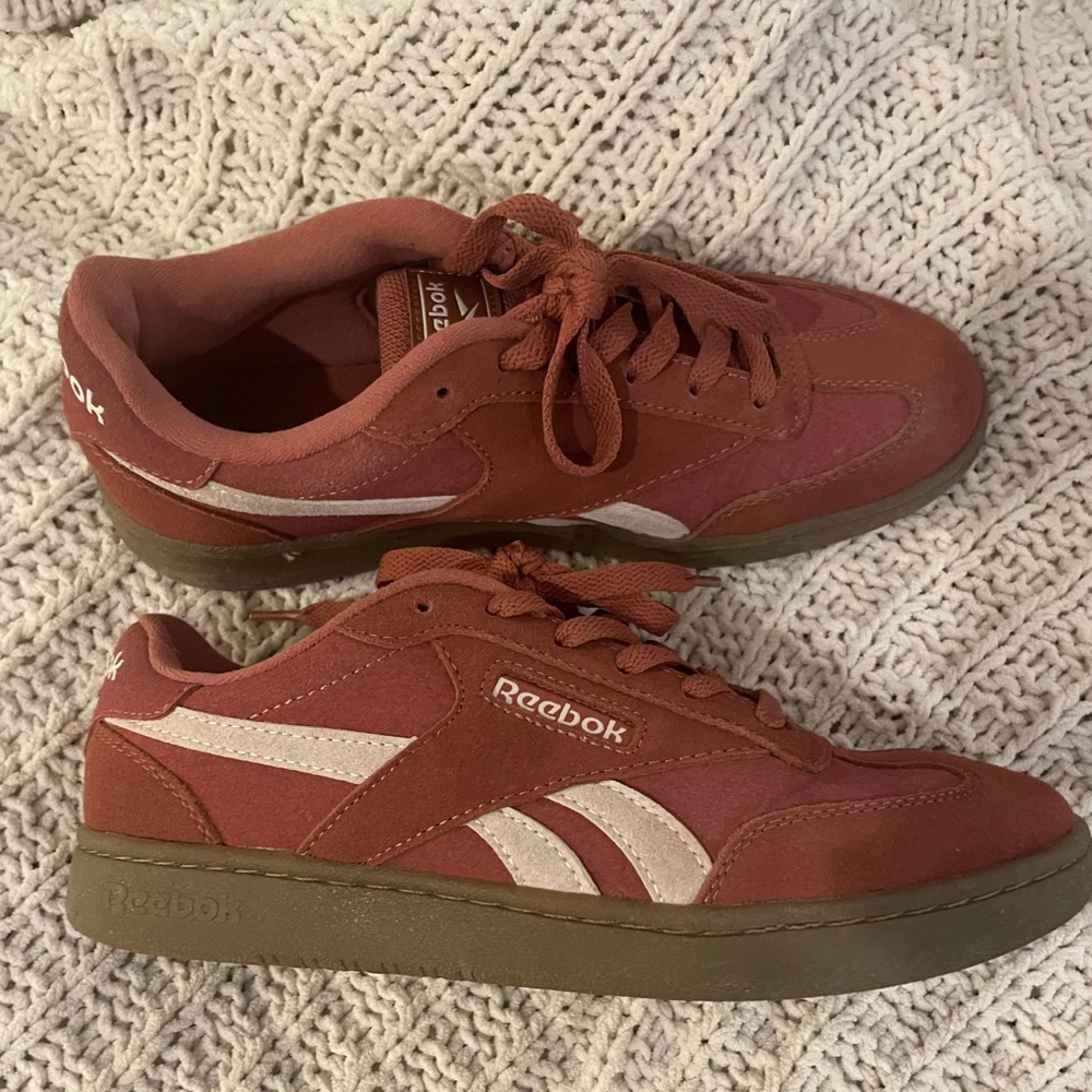 Reebok track sneaker
